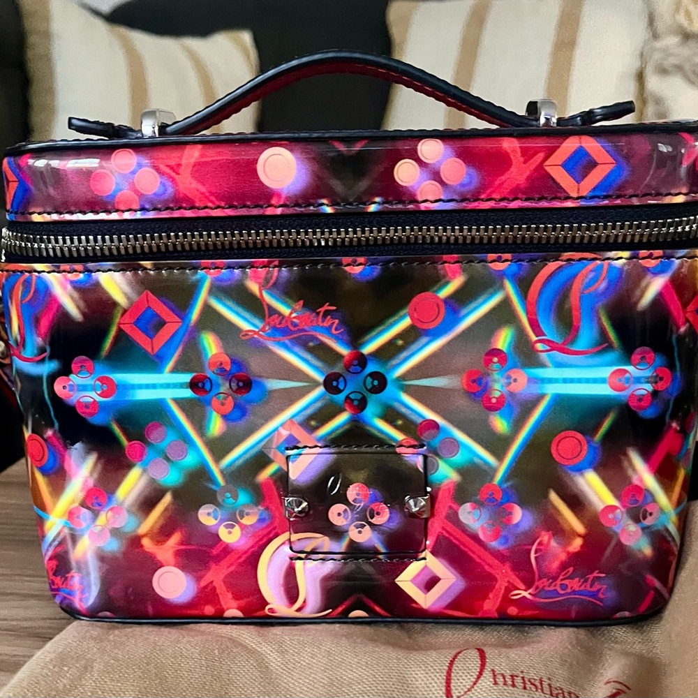 NWT CL Louboutin Kypipouch Patent Leather Cross-body Bag - Multicolour - Picture 3 of 12